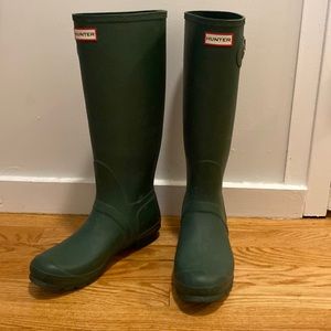 Hunter Women’s Original Tall Rain Boots